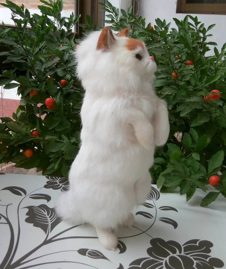 Большая модель кошки из полиэтилена и меха размер около 16*9*27 см фигурки ручной