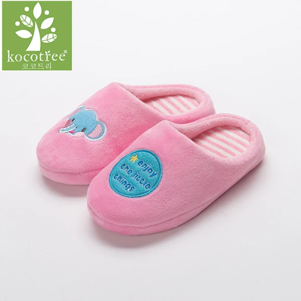 pink Kocotree/Зимняя Детская домашняя обувь; удобные детские тапочки с лягушкой из мультфильма; теплая мягкая обувь для спальни; тапочки для мальчиков и девочек - Цвет: pink