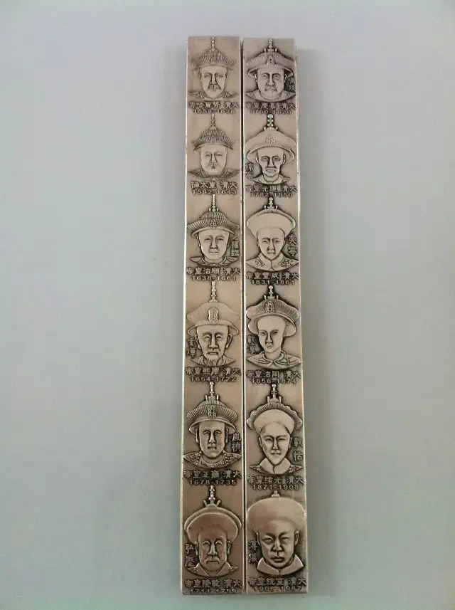 

Медное Золотое серебряное Пресс-Папье "Император Цин двенадцати" Специальное предложение Мельхиор пресс-папье.