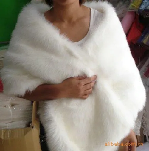 Сезон Зима 2016 Кожа трава Лисий мех норки кроличий пончо накидка невесты