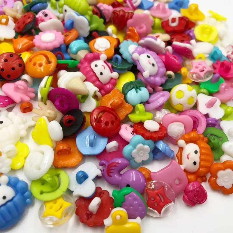 

100pcs Plastic Cartoon Animals Novelty Shank Children Candy Buttons variety styles botoes scrapbooking PT99