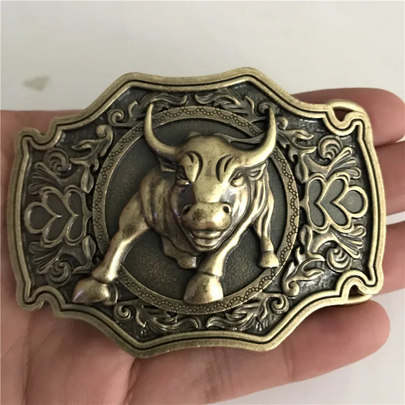 Стильный ковбойский ремень с металлической пряжкой 3Д Bronze Bull 83*60 мм аксессуары