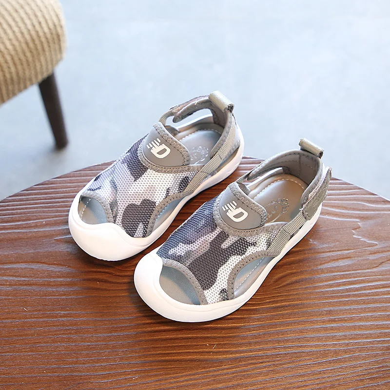 2019 new fashion kids sport shoes for boys and girls camouflage Baotou children's sandals mesh breathable toddler | Мать и ребенок