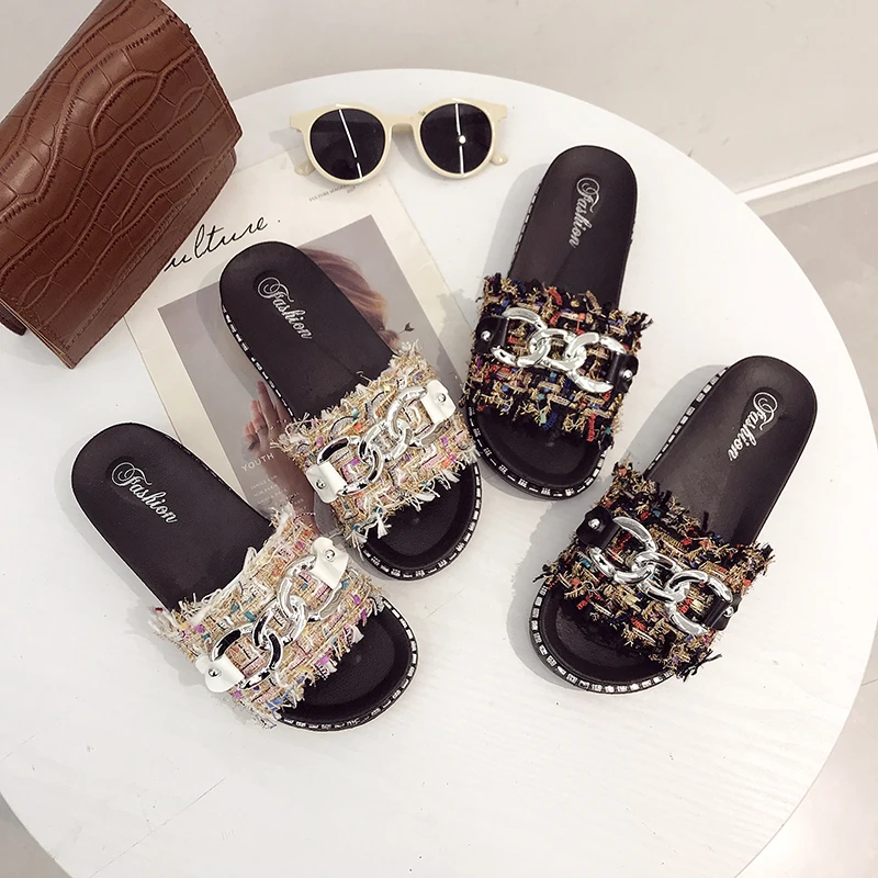 

2019 Summer Flat Women's Slippers Comfortable Sandals Flip Flops Woman Rivet Ladies Soft Soled Shoes Smaller one yard Heel 3CM