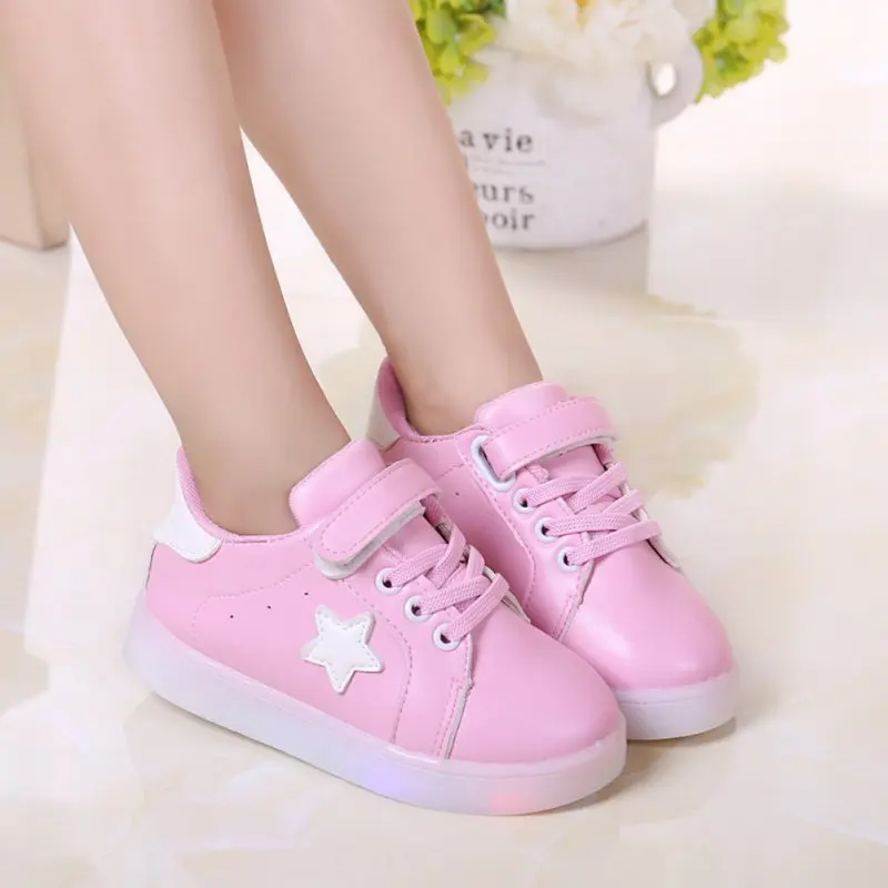 Модные светящиеся кроссовки детская обувь со светодиодной подсветкой для