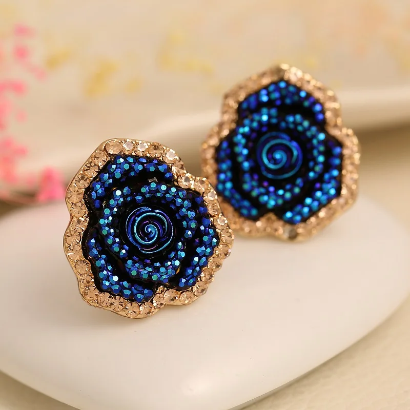 Женские серьги-гвоздики в виде цветка | Украшения и аксессуары