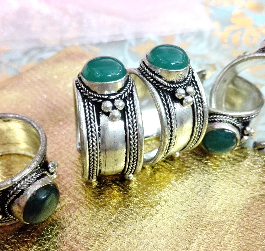 Модное ювелирное изделие с зеленым камнем кольцо из бисера старое тибетское