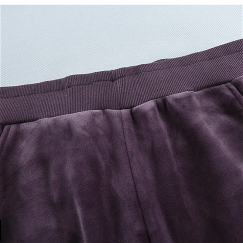

Gold Velvet Casual Sportswear Suit Female Autumn And Winter 2018 New Fashion Plus Velvet Thick Hoody Three-Piece HJB372