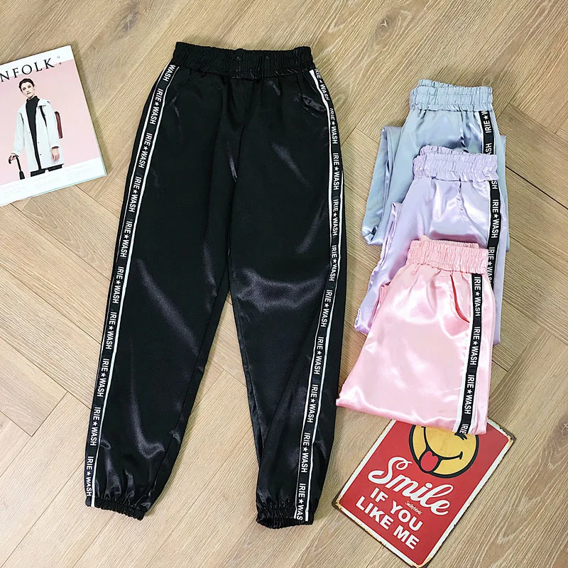 

Summer Big Pocket Satin Highlight Harem Pants Women Glossy Sport Ribbon Trousers BF Harajuku Joggers Women's Sports Pants 4.7
