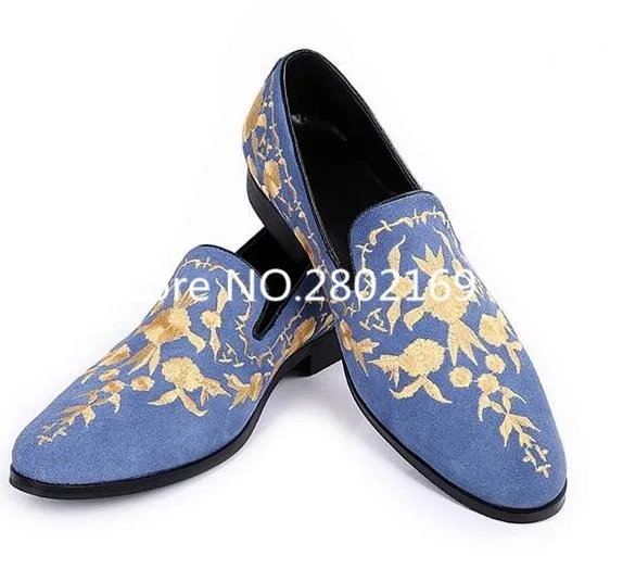 2017 Новых Людей Прибытия Обувь Вышивка Скольжения На Круглый Носок Платье