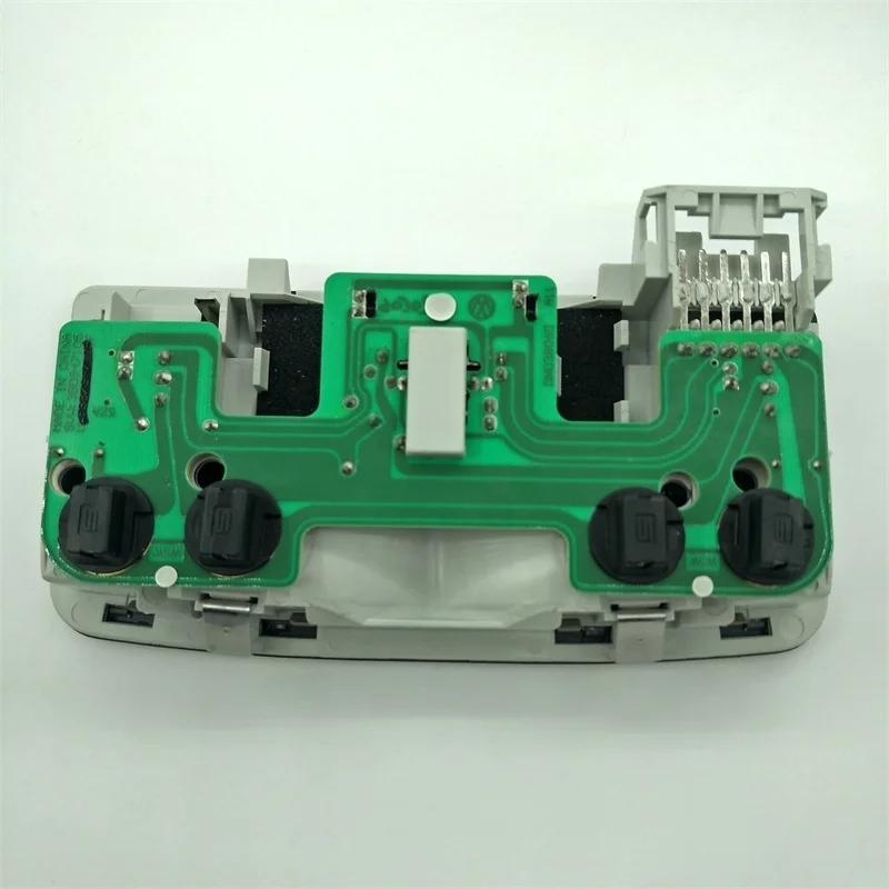 Купольный светильник SKTOO для VW Passat B5 Skoda Octavia Combi чтения бежевый цвет 3BD 947 105 2EN H67