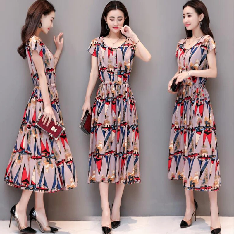 Платье женское хлопковое с цветочным принтом длинное удобрением в коде