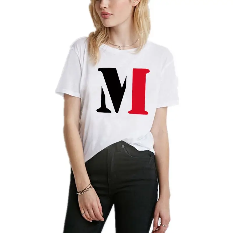 Женская футболка с коротким рукавом и круглым вырезом принтом роз буквами в