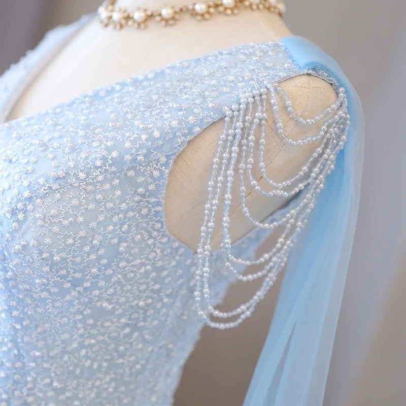 Длинное вечернее платье небесно голубого цвета вечерние платья с бусинами