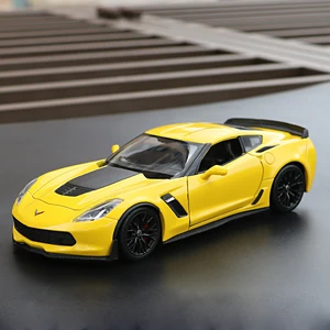 WELLY масштаб 1:24 литая металлическая модель 2017 Chevrolet Corvette Z06 модель автомобиля классический автомобиль из сплава игрушки для мальчиков подарки коллекция