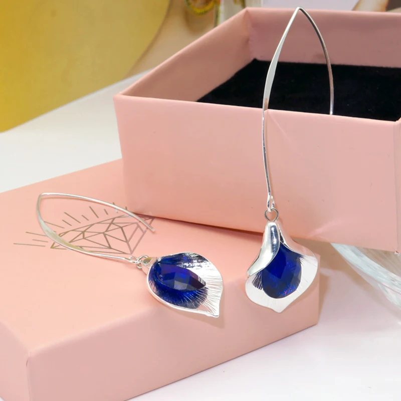 Корейские модные серьги,, ювелирные изделия, длинные серьги, женские серьги с кристаллами, простой отдел, металлические листья, ювелирные изделия O3M022