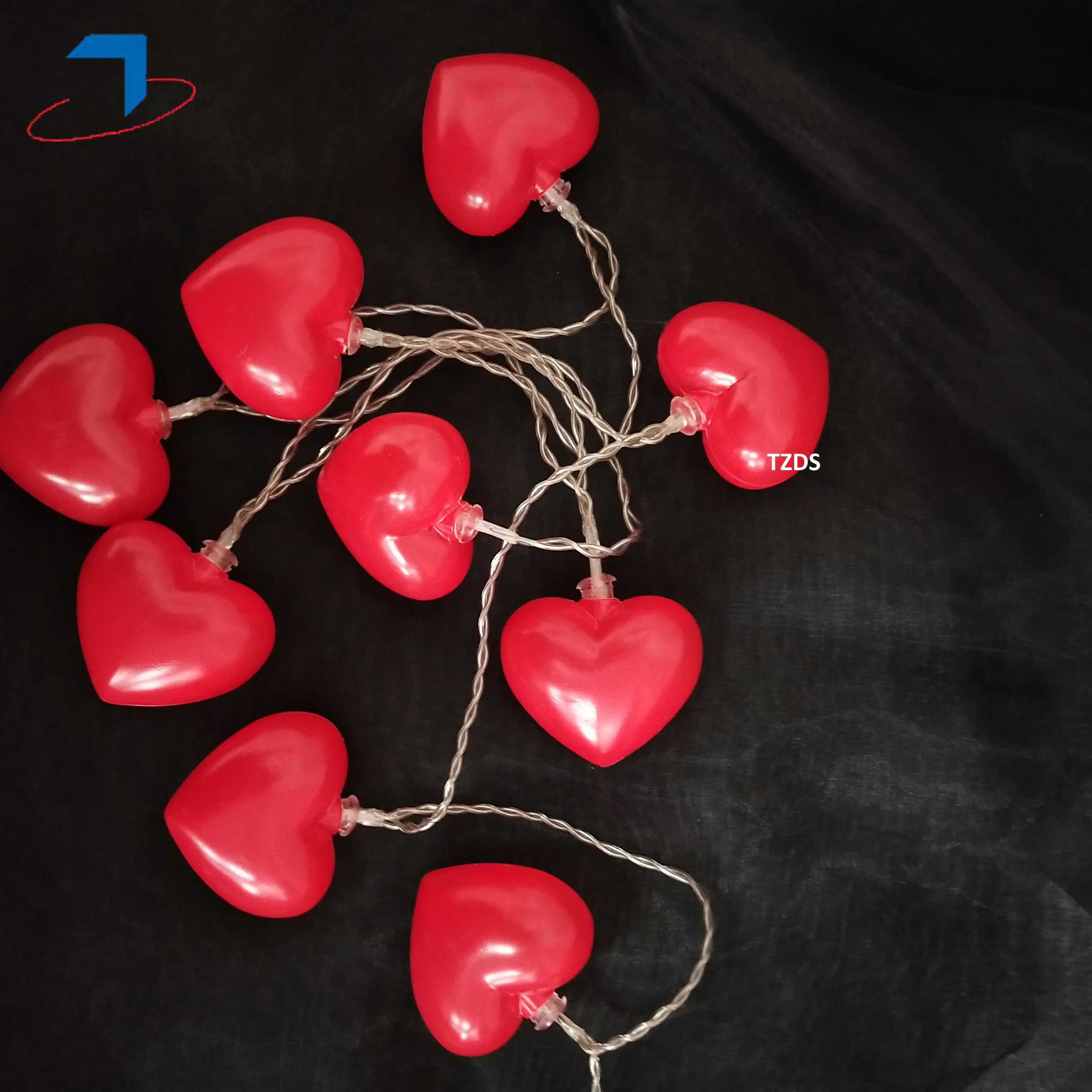 СВЕТОДИОДНЫЕ пластиковые гирлянды с красным сердцем украшение на День святого