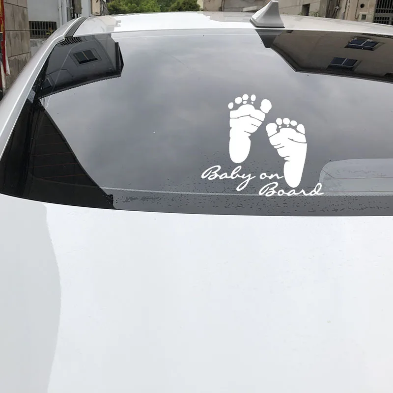 

YJZT 17.2X14.3CM BABY ON BOARD Vinyl Warning Decal Funny Cartoon Bumper Window Decoration Car Sticker C25-0083