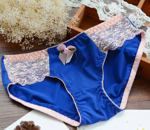 Комплект женского кружевного нижнего белья с чашками пуш ап|lingerie metallic|lingerie