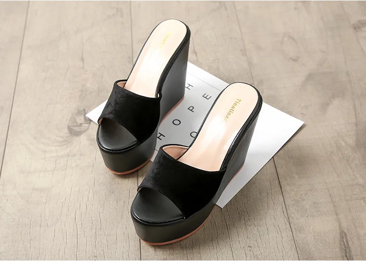 Обувь на платформе; женские шлепанцы из флока; zapatos mujer; коллекция года; женские шлепанцы; обувь на танкетке и высоком каблуке; лоферы; сандалии; Цвет абрикосовый, черный