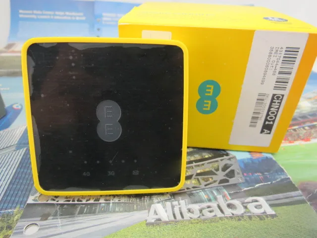 

Мобильный Wi-Fi роутер Alcatel Y853, 100 Мбит/с, 4G