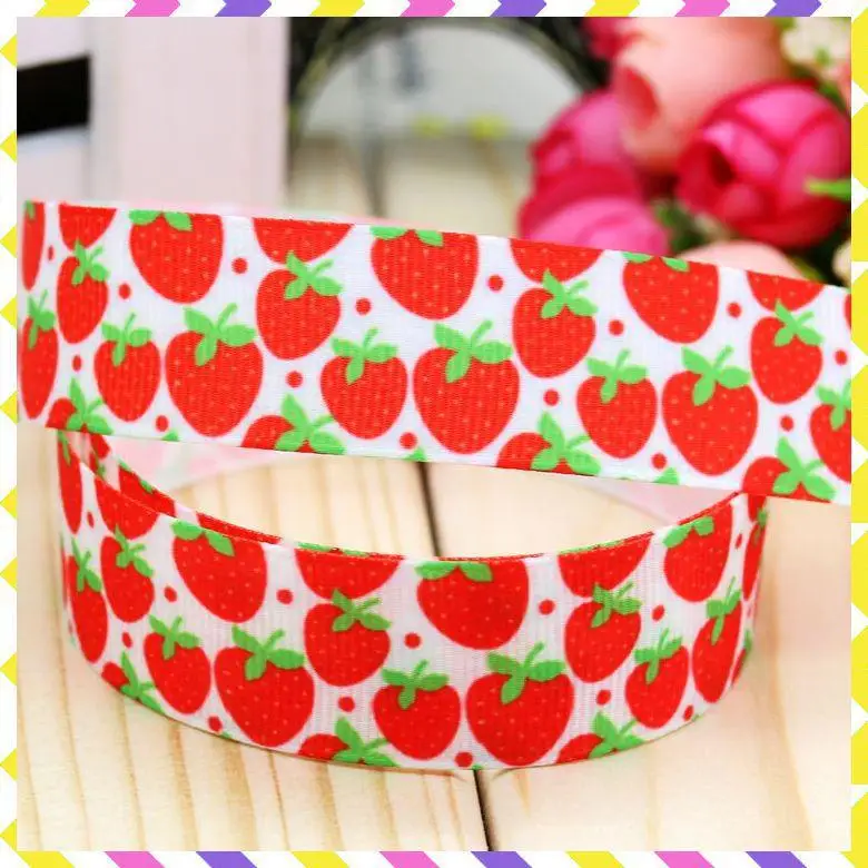 22 мм модный материал Рождество 7/8 клубника напечатаны ленты Hairbow головные уборы