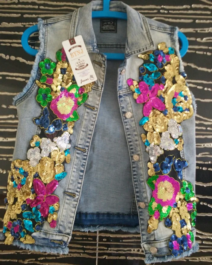 

2018 Summer Women's High-end Sequin Denim Vest + Worn Shorts Sets Girl Lady Two Piece Jeans Shorts Suit Sequins Clothes