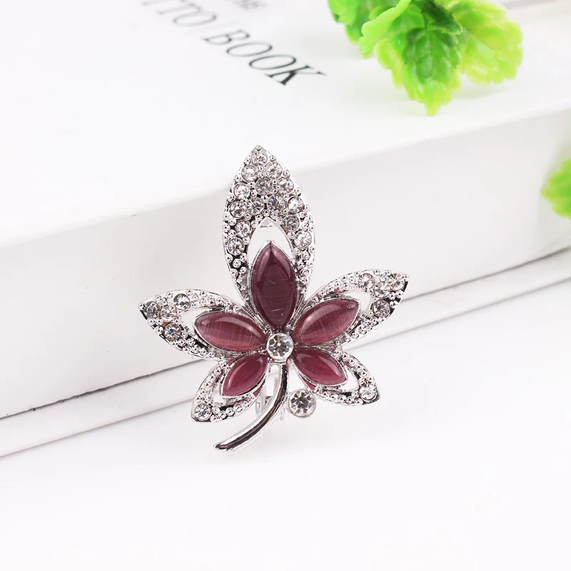 silver brown TODOX брошь из опалового камня, модный красивый изысканный милый Кристалл, инкрустированный кленовый лист, булавки, лаконичный стиль, пальто, платье, подарки - Окраска металла: silver brown