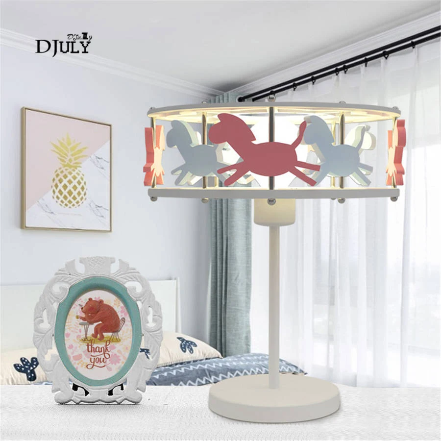 Мультфильм Merry-go-round детская настольная лампа спальня прикроватная домашний
