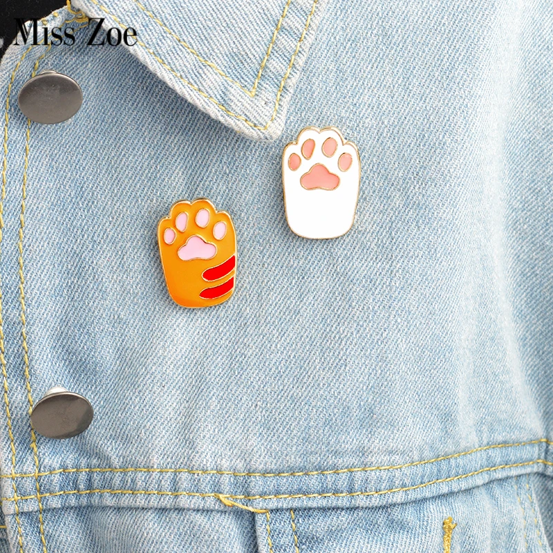 Эмалированная булавка в виде котят оранжевого и белого цвета|enamel pin|brooch pinsenamel pin