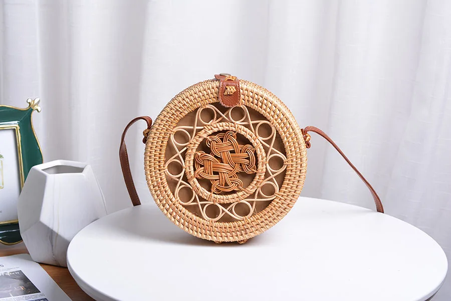 20cm Big Size Handmade Circle Chinese Bowknot Women Rattan Bags Spiral Style Hollow Out Flowers Female Shoulder Bags B380