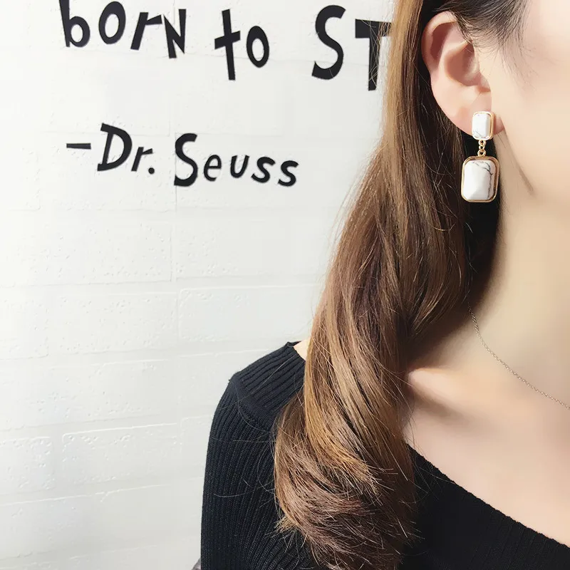 Новое поступление ретро большой преувеличены белого и синего цвета квадратный