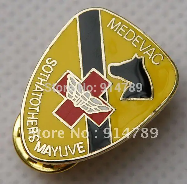 

US ARMY 1ST CAVALRY DIVISION MEDEVAC HAT LAPEL PIN METAL BADGE -32198