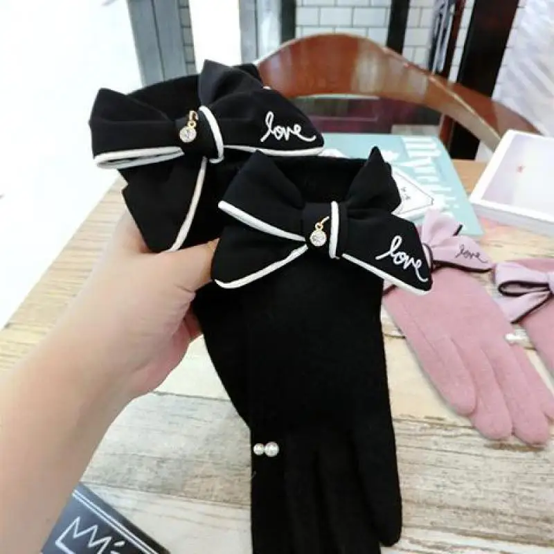 2018 Autumn Winter Gloves Women Fragrant Style Cute Bowknot Rabbit Hair Wool Blended Touch Screen Female Mittens AGL400 | Аксессуары для