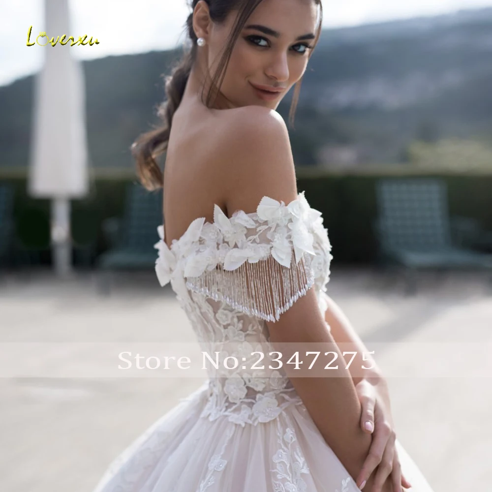 

Loverxu Luxury Tassel Sleeve Lace A Line Wedding Dresses 2021 Elegant Appliques Beaded Pearls Court Train Vintage Bridal Gowns