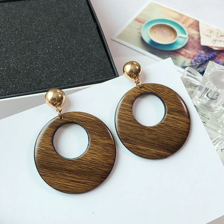 Модные женские туфли большой круглый круг дерево Серьги преувеличены