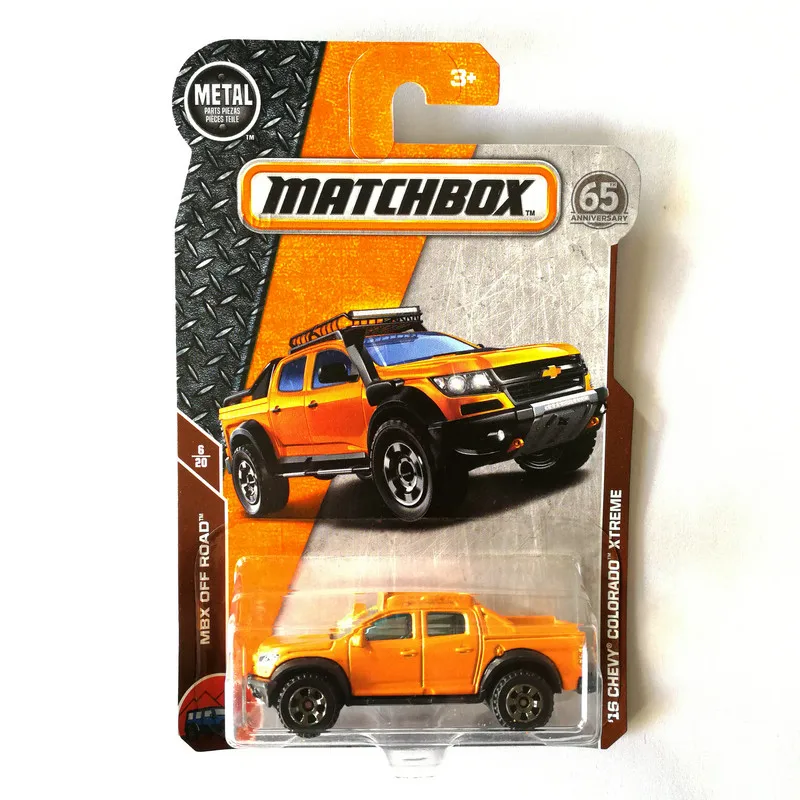 Модель 2019 года автомобиль 1:64 спортивный металлический материал коллекция