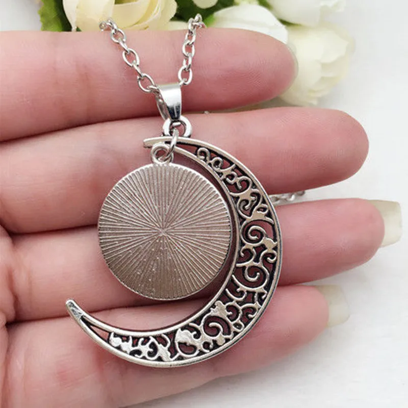 NEW Ancient books Glass Hollow Moon Shaped Pendant Silver Tone Necklacece | Украшения и аксессуары