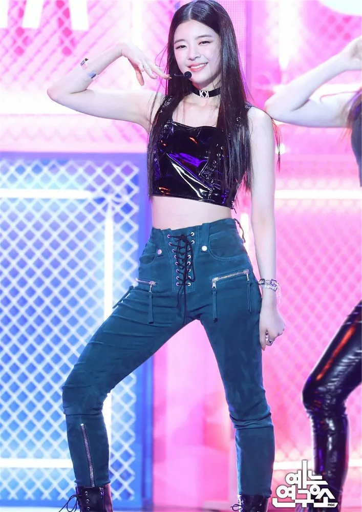 ITZY Kpop постеры корейские певцы глянцевые бумажные принты четкое изображение яркие цвета украшения дома