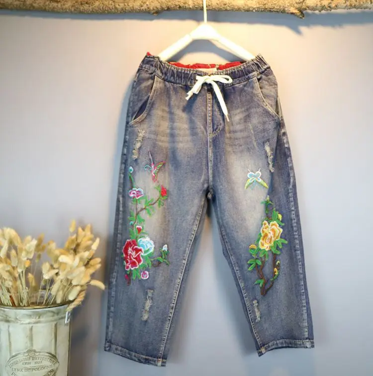 Для женщин цветочные джинсы с вышивкой порванная отбеленная Винтаж мыть