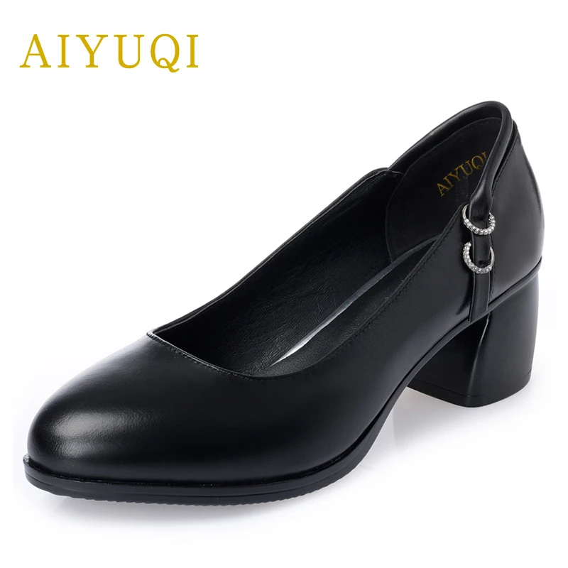 black AIYUQI/Женская обувь из натуральной кожи; Новинка года; черные модельные туфли на среднем каблуке с закрытым носком; Женская Осенняя обувь на платформе; большие размеры - Цвет: black