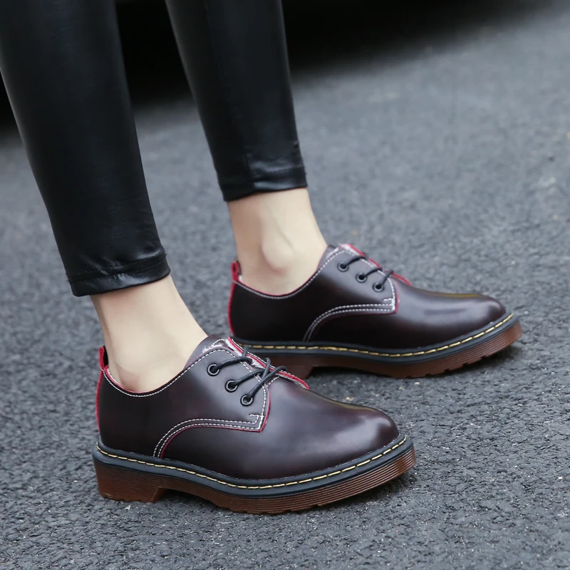 Женская обувь в стиле дерби с круглым носком туфли из хлопкового плюша на широком