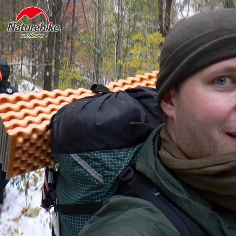 Складной пляжный туристический коврик NatureHike суперлегкая уличная влагостойкая