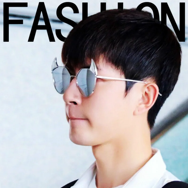 Uanloe милый озорной Стиль Солнцезащитные очки для женщин Для Мода демон рога