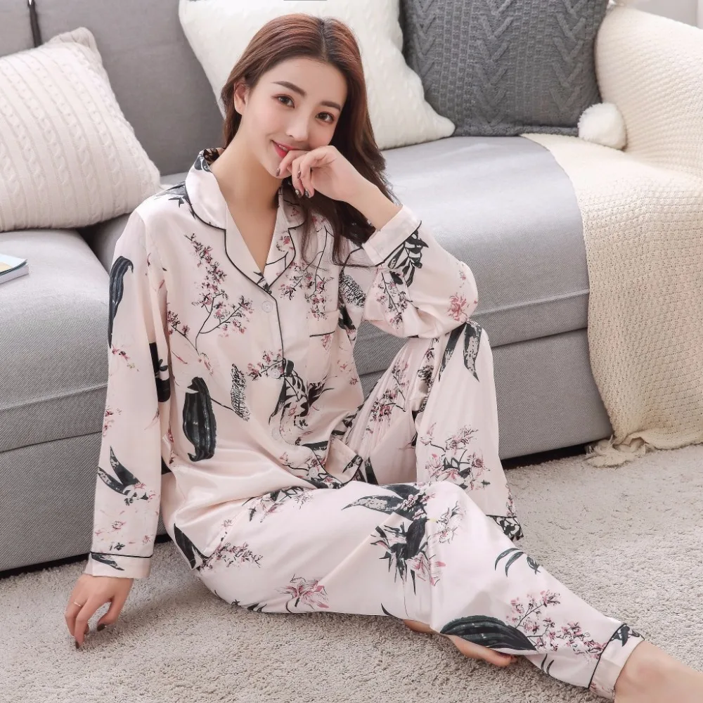 

Spring Summer Women Satin Pajama Sets Long Sleeve Print Sexy Pijama Silk Pyjamas Female Home Suit Tracksuit Women Sleepwear