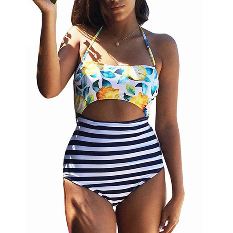 Женский слитный купальник монокини с открытыми плечами бандажный в полоску