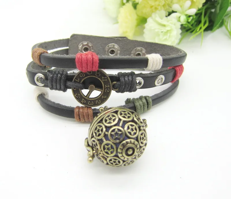 2017 Новое поступление Часы Металлический оберег Ручной работы Кожаный Браслет с Подвеской Медальоном 22 мм DIY Лавовыми Шариками-Диффузором на Войлочном Шаре.