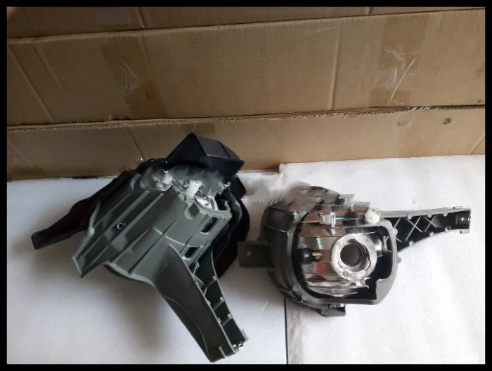 

Qirun Front bumper light Front fog lamp for Toyota HILUX VIGO 2004-2007