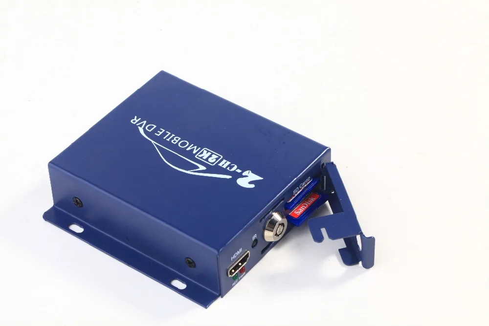 2 канальный SD видеорегистратор с поддержкой 128GB/CVBS/AHD 5.0MP мини дистанционным