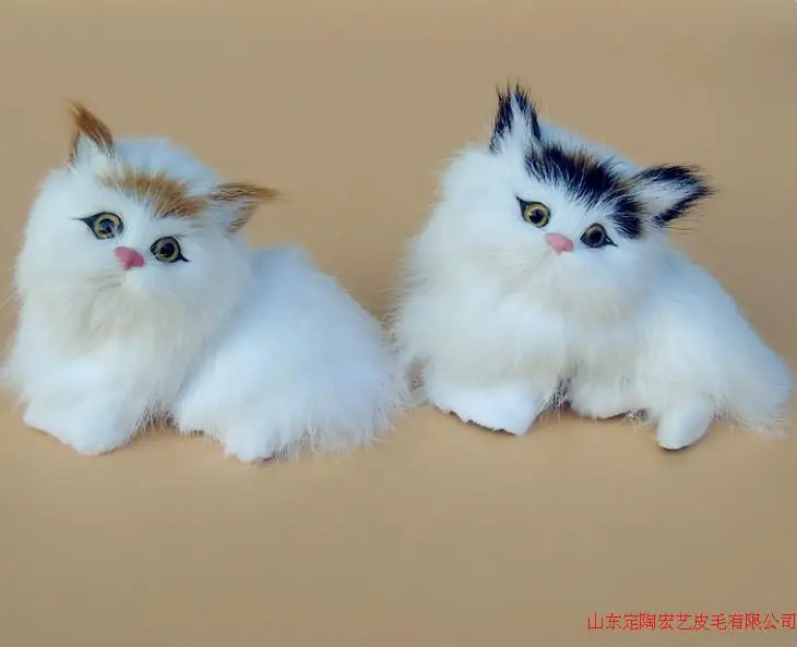 Пара милых имитационных кошек из полиэтилена и меха маленькая модель куклы около